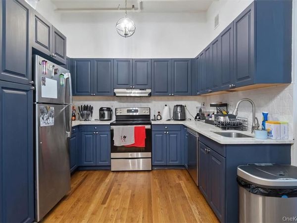 25 N Broadway, Unit 1, Yonkers, NY 10701