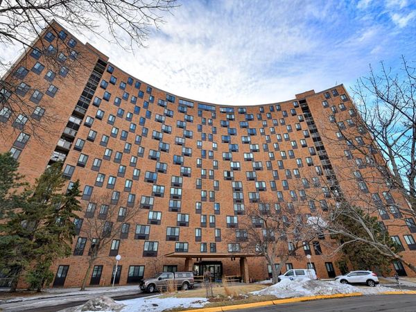 1181 Edgcumbe Road, Unit 1716, Saint Paul, MN 55105