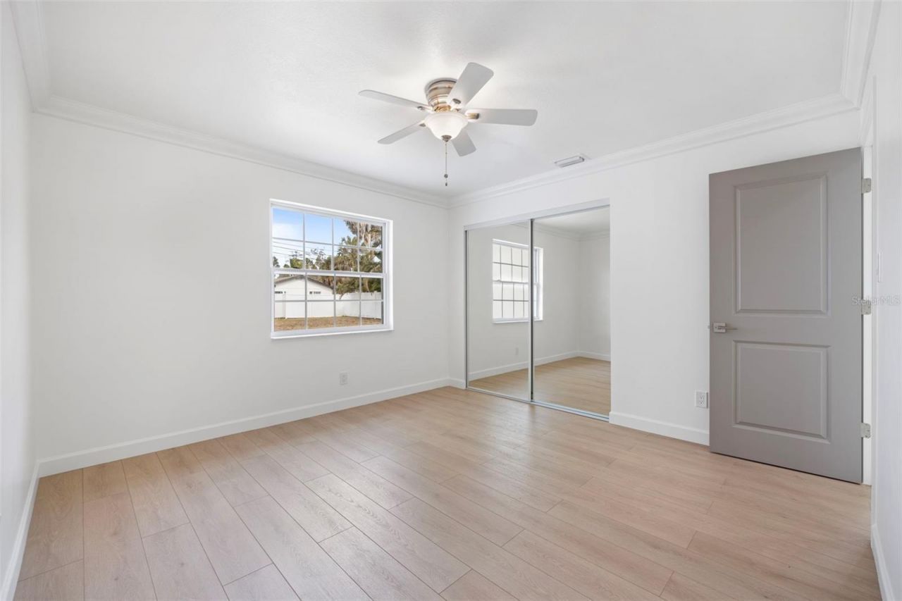 1817 Oregon Avenue Ne, Saint Petersburg, FL 33703 Photo