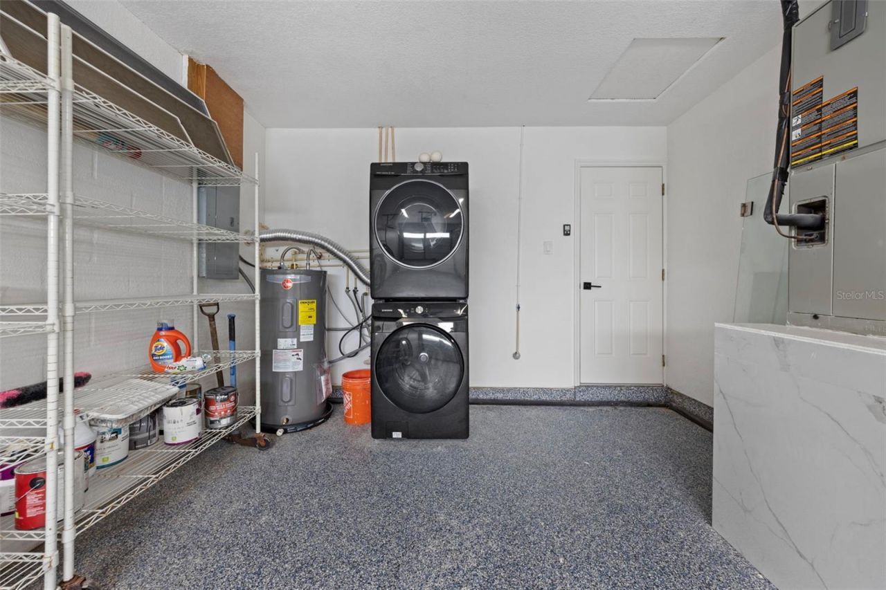 1817 Oregon Avenue Ne, Saint Petersburg, FL 33703 Photo