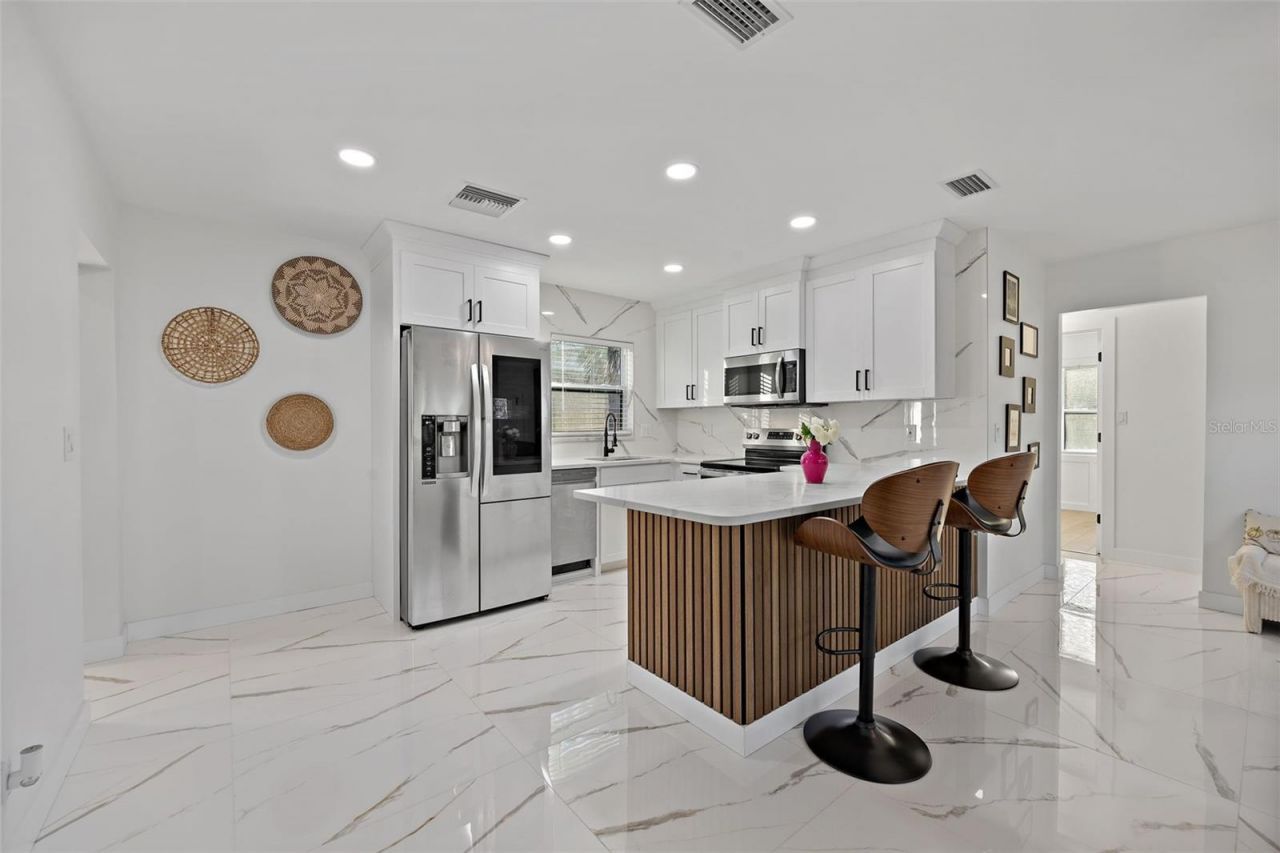 1600 Connecticut Avenue Ne, Saint Petersburg, FL 33703 Photo