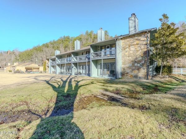 4164 Old Webb Creek Rd, Pittman Center, TN 37738