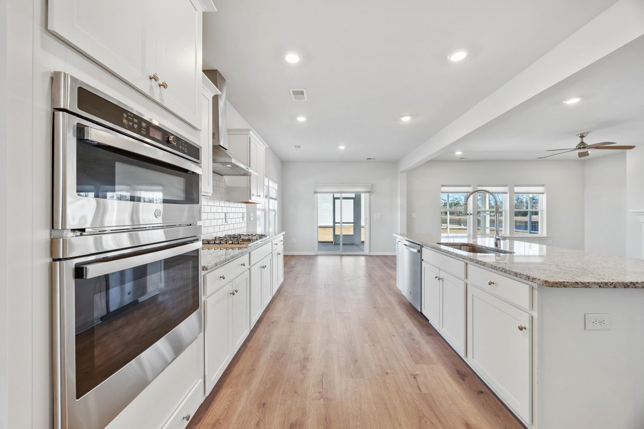 5724 Whitebark Dr. Photo 13