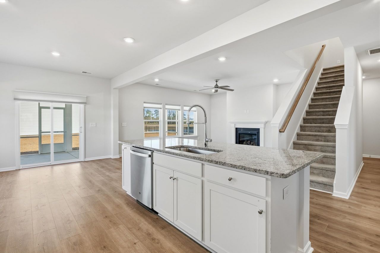 5724 Whitebark Dr. Photo 15