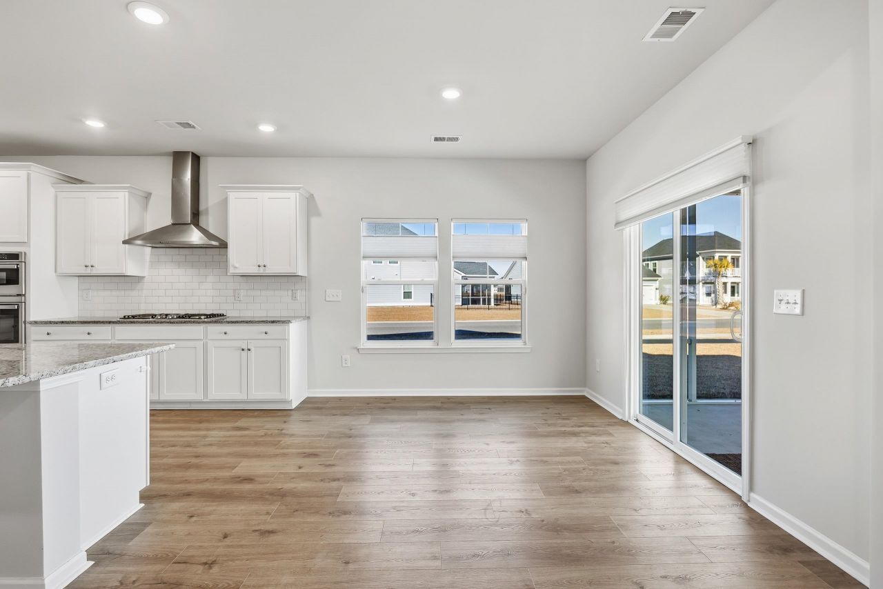 5724 Whitebark Dr. Photo 20