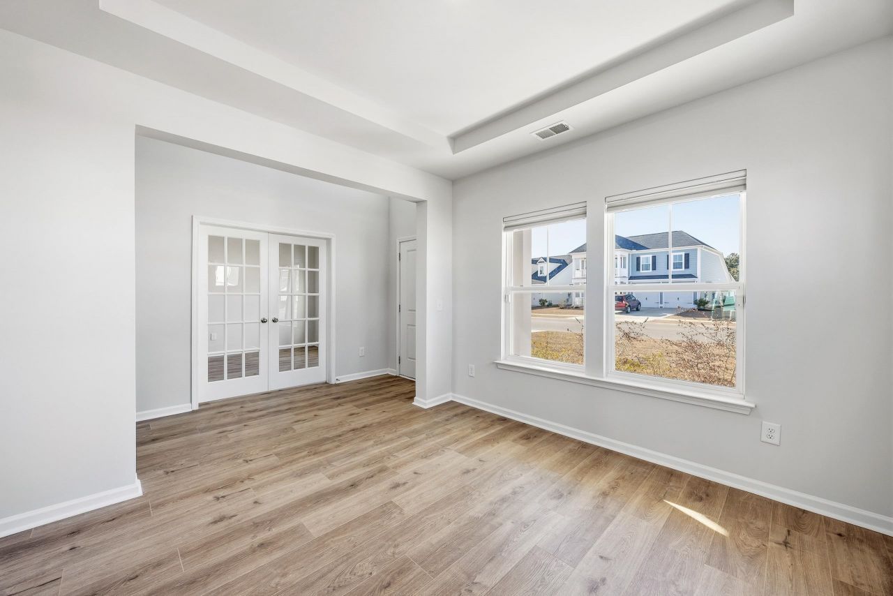 5724 Whitebark Dr. Photo 22