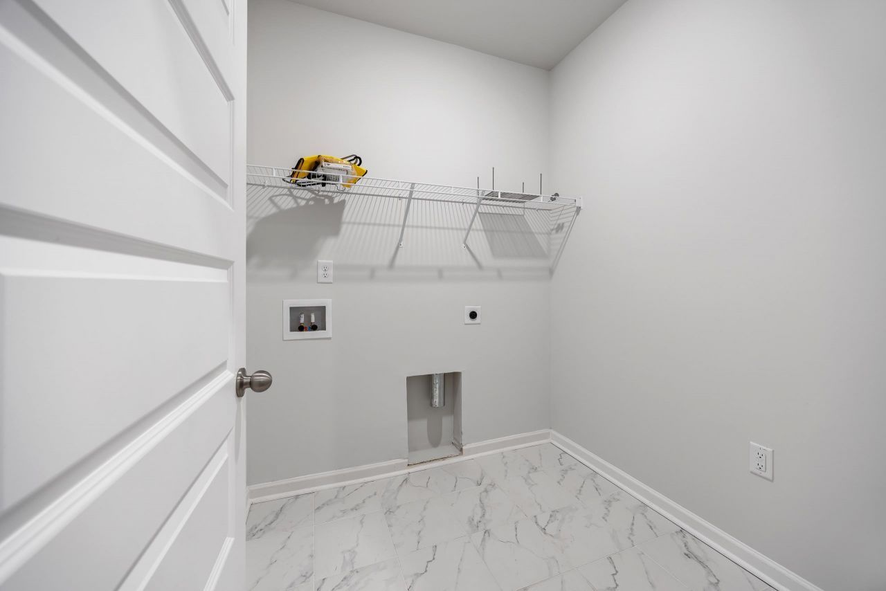 5724 Whitebark Dr. Photo 28