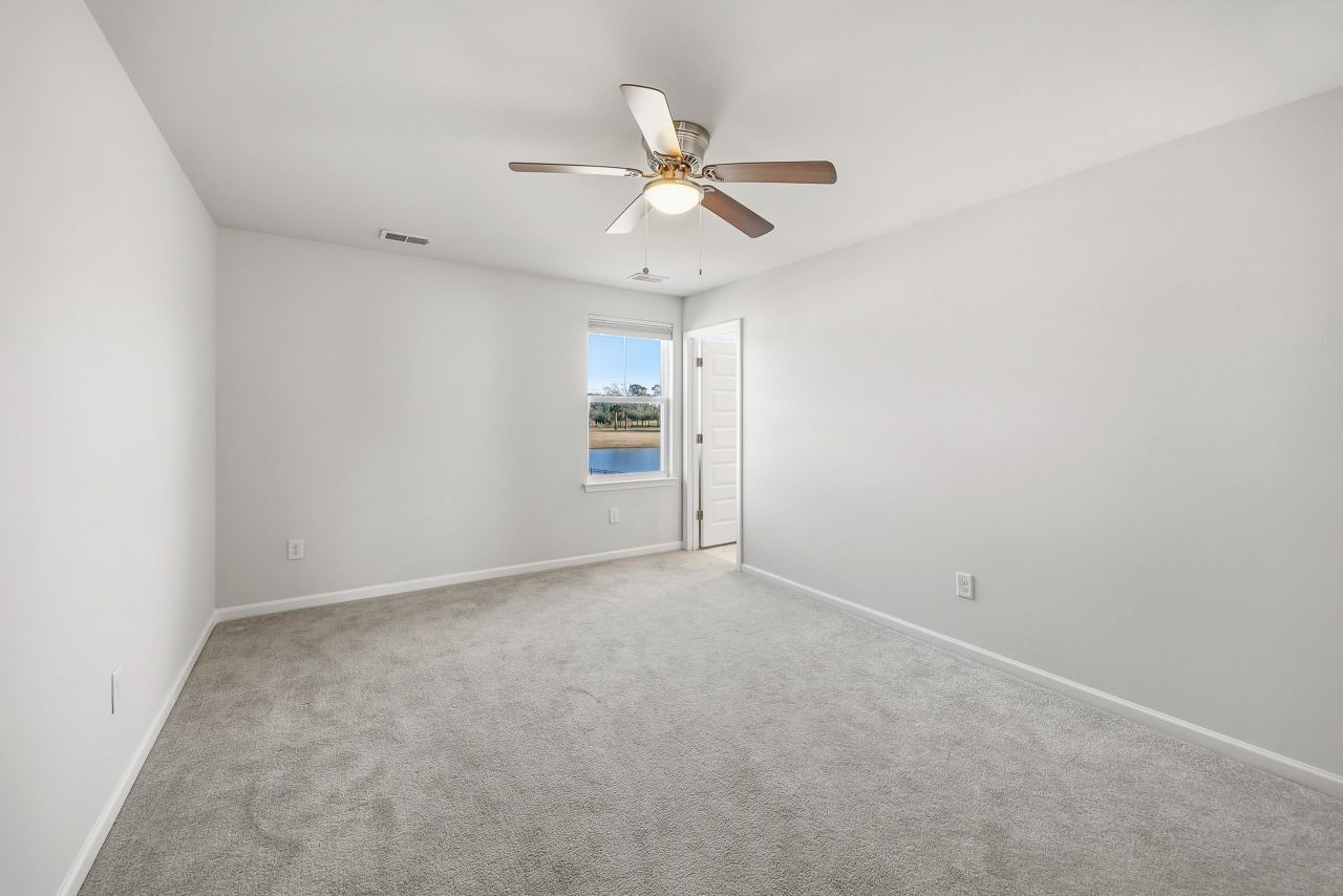 5724 Whitebark Dr. Photo 31