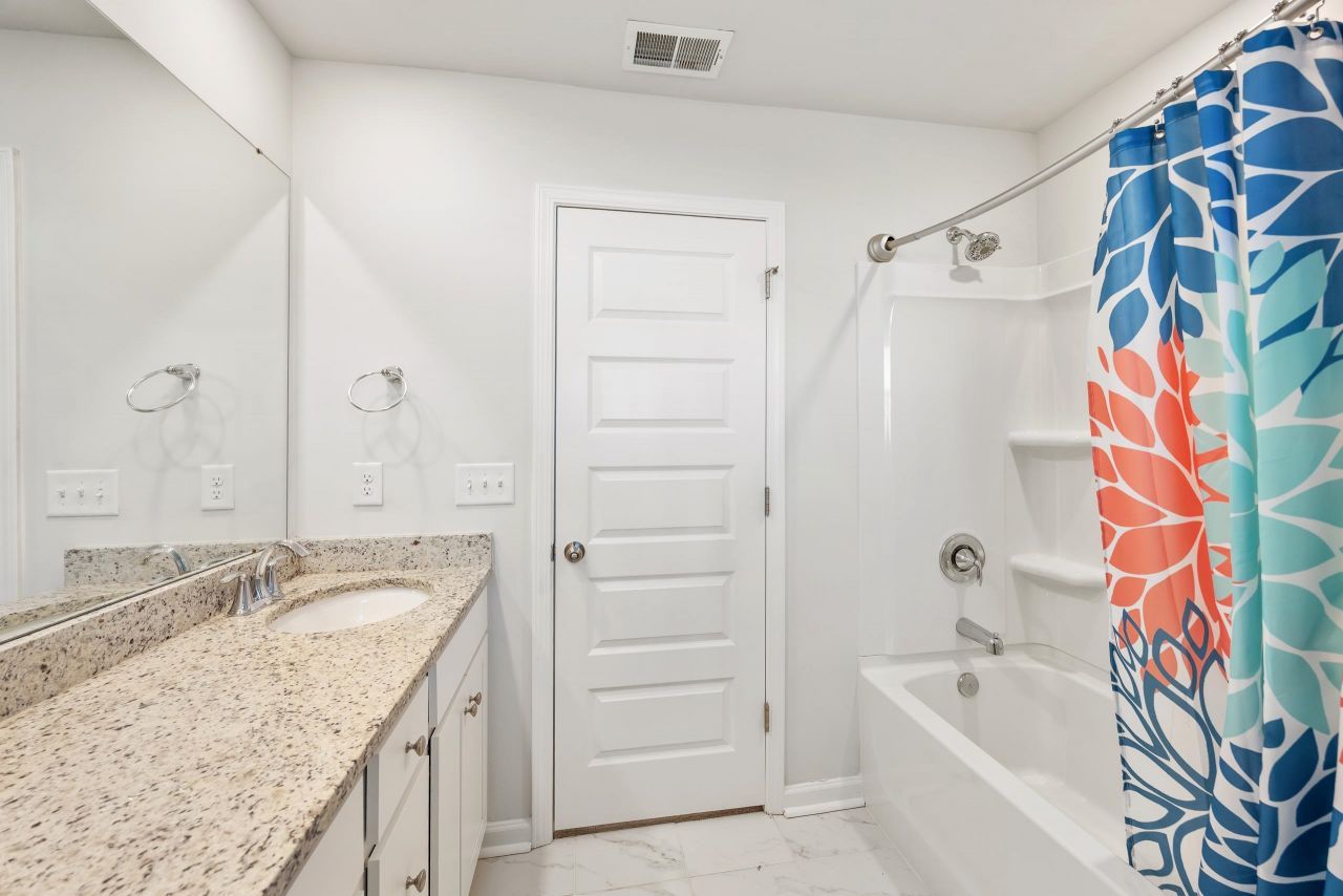 5724 Whitebark Dr. Photo 35