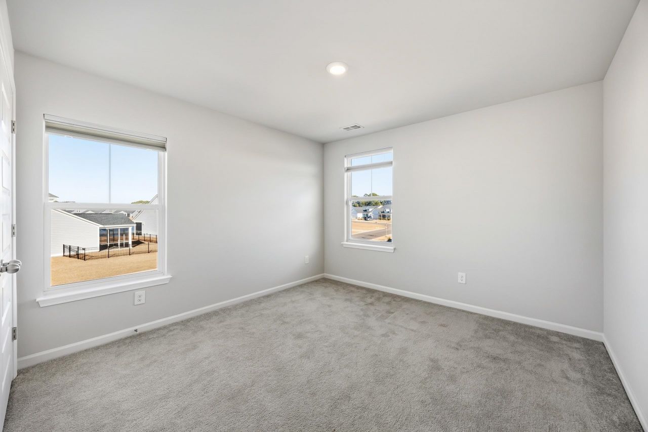 5724 Whitebark Dr. Photo 37