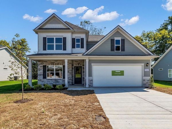 564 Nightengale Ridge Drive, Columbia, TN 38401