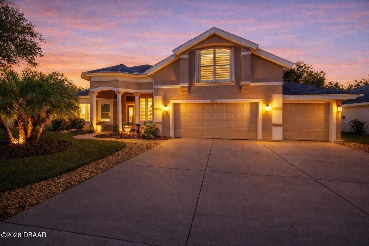 6085 Sanctuary Garden Boulevard, Port Orange, FL 32128 Main Photo