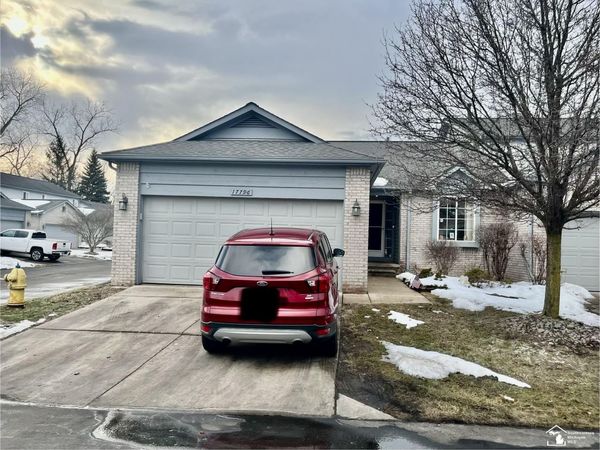 17796 BOBWHITE Court, Brownstown Twp, MI 48193