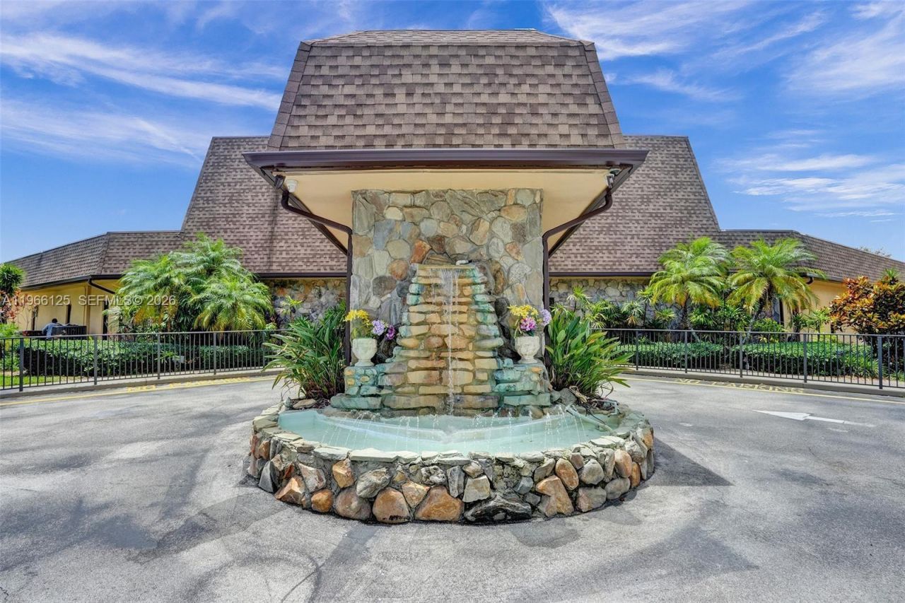 201 Berkley Rd, Unit 105, Hollywood, FL 33024 Photo