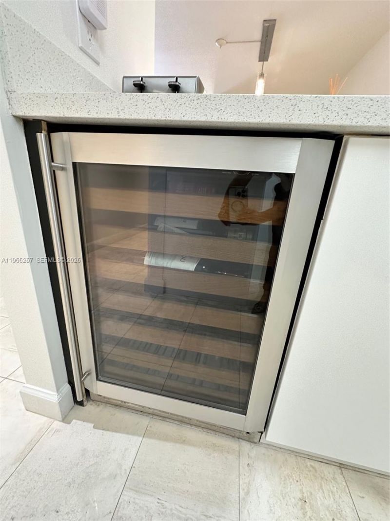 5757 Collins Ave , Unit 1003, Miami Beach, FL 33140 Photo