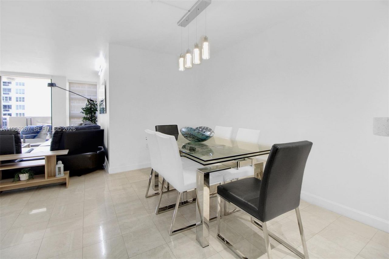 5757 Collins Ave , Unit 1003, Miami Beach, FL 33140 Photo