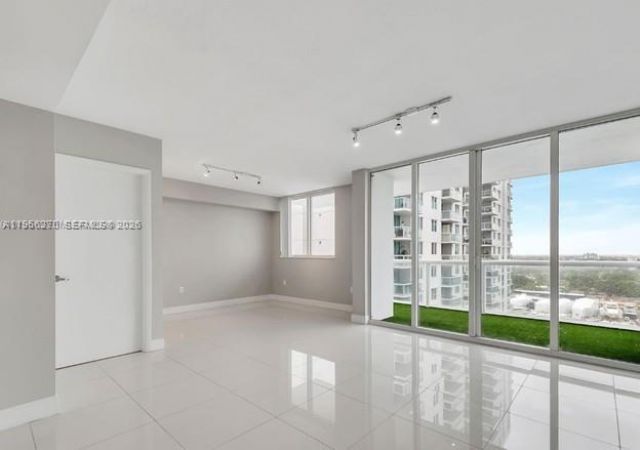 1871 NW S River Dr, Unit 1606, Miami, FL 33125 Photo