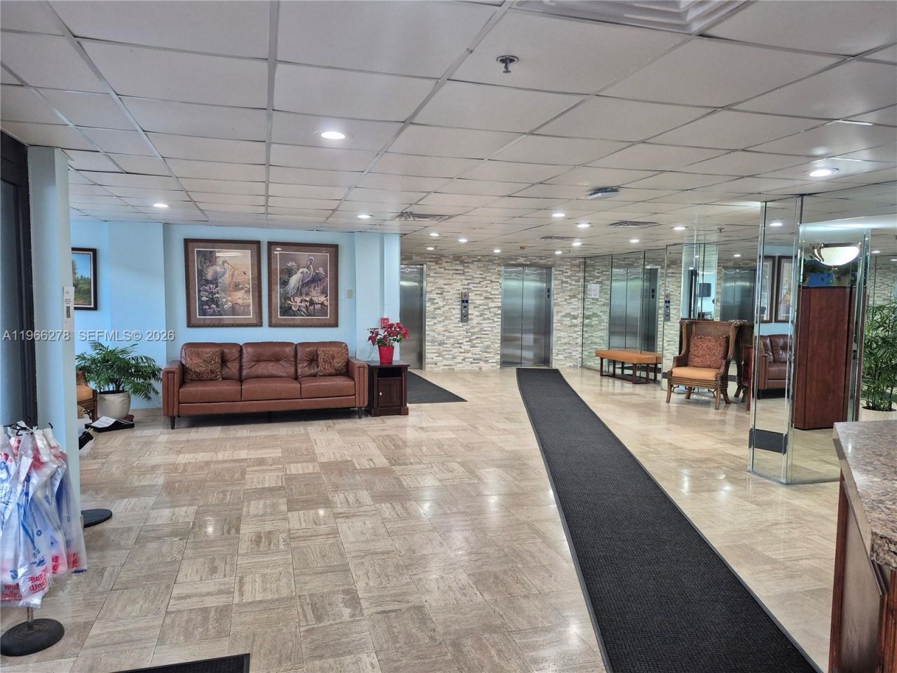 4001 Hillcrest Dr, Unit 416, Hollywood, FL 33021 Photo