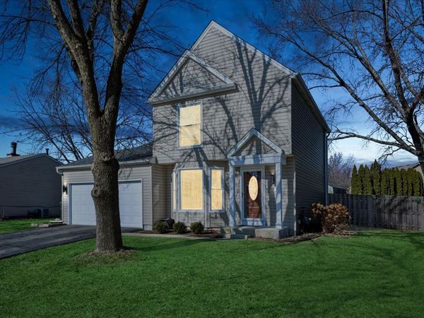 1137 Crimson Court, Naperville, IL 60564