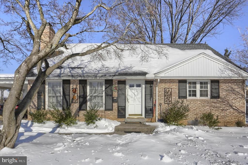 2102 Parkside Road, Camp Hill, PA 17011 Main Photo