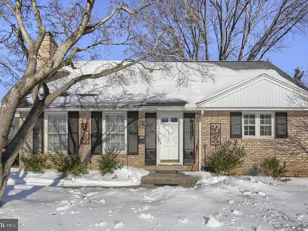 2102 PARKSIDE ROAD, CAMP HILL, PA 17011