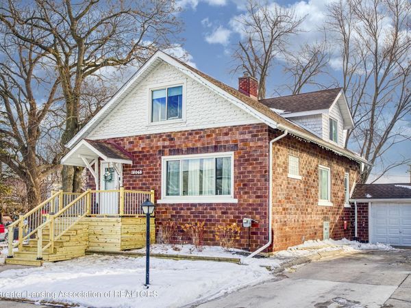 18068 Elizabeth Street, Roseville, MI 48066