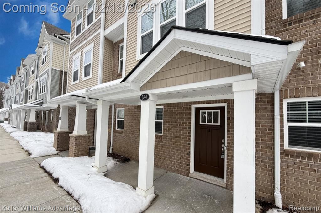 584 Anne Avenue, Brighton, MI 48116 Main Photo