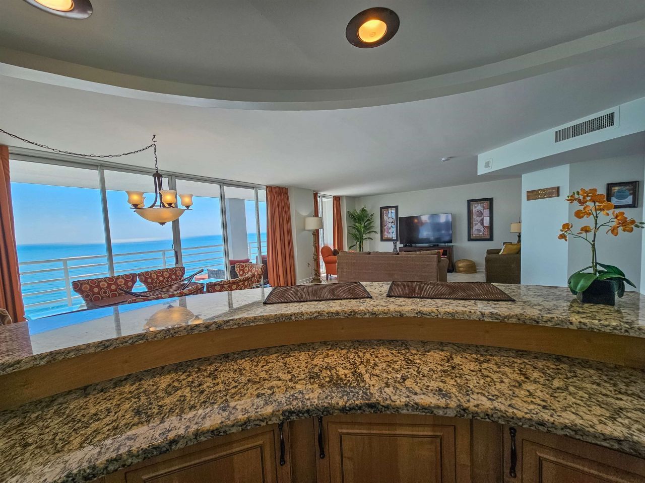 9840 Queensway Blvd. Photo 21