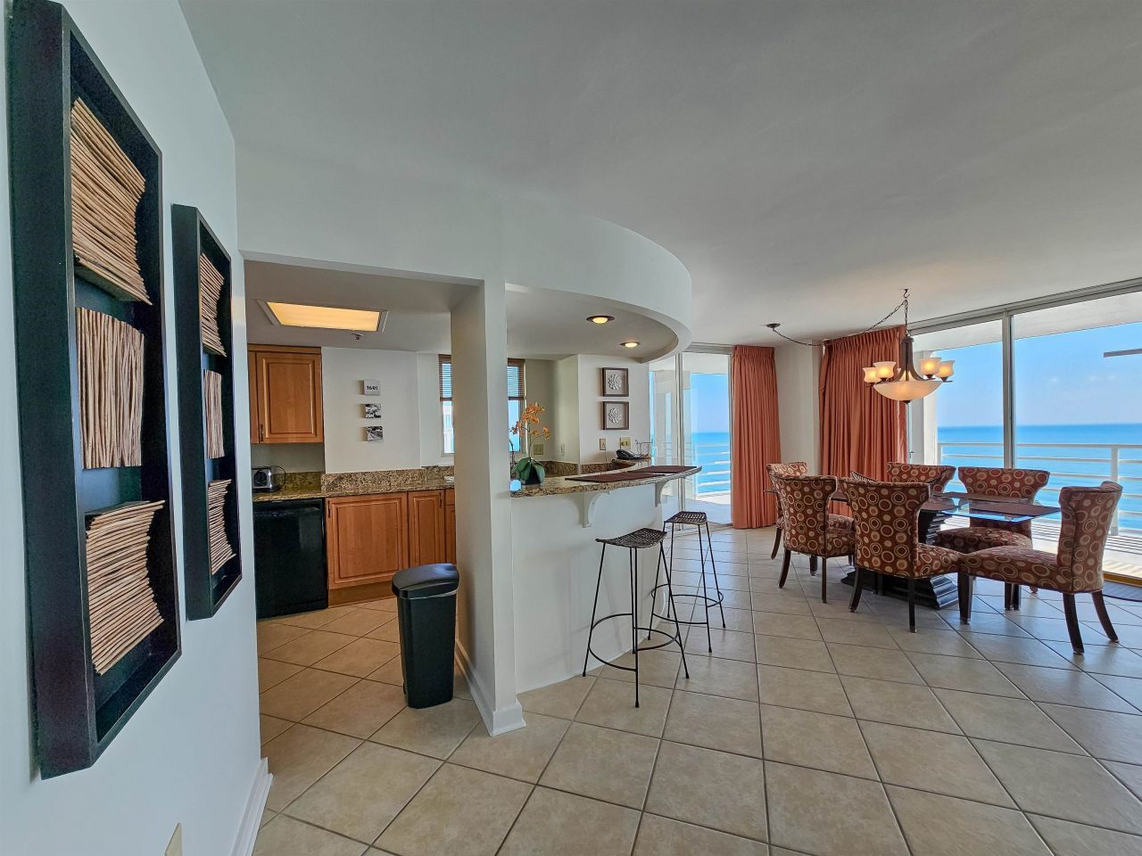 9840 Queensway Blvd. Photo 26