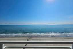 9840 Queensway Blvd. photo 4