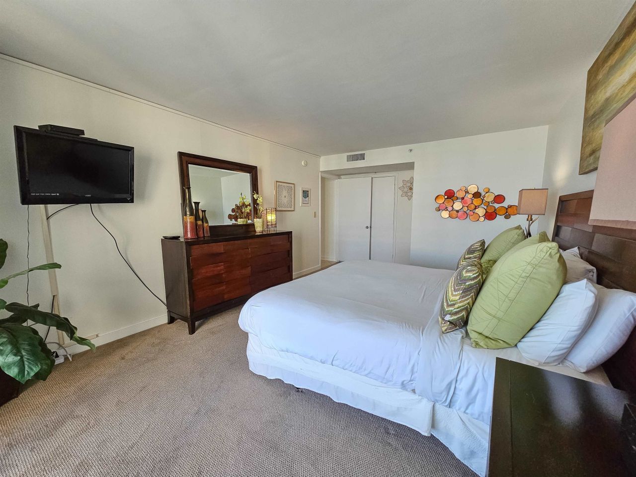 9840 Queensway Blvd. Photo 30