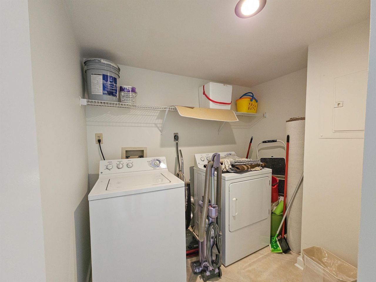 9840 Queensway Blvd. Photo 38