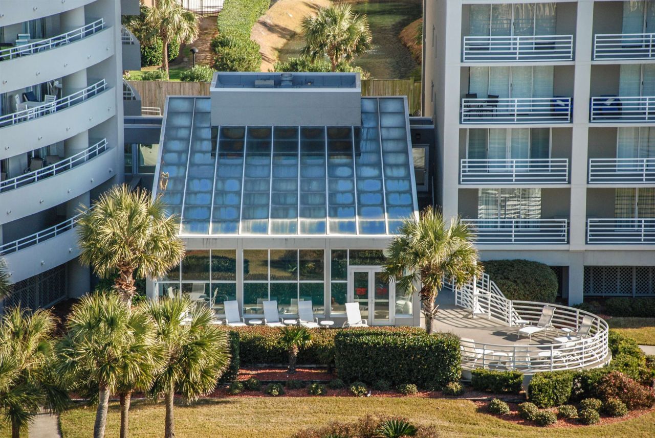 9840 Queensway Blvd. Photo 40