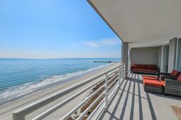 9840 Queensway Blvd. photo 4