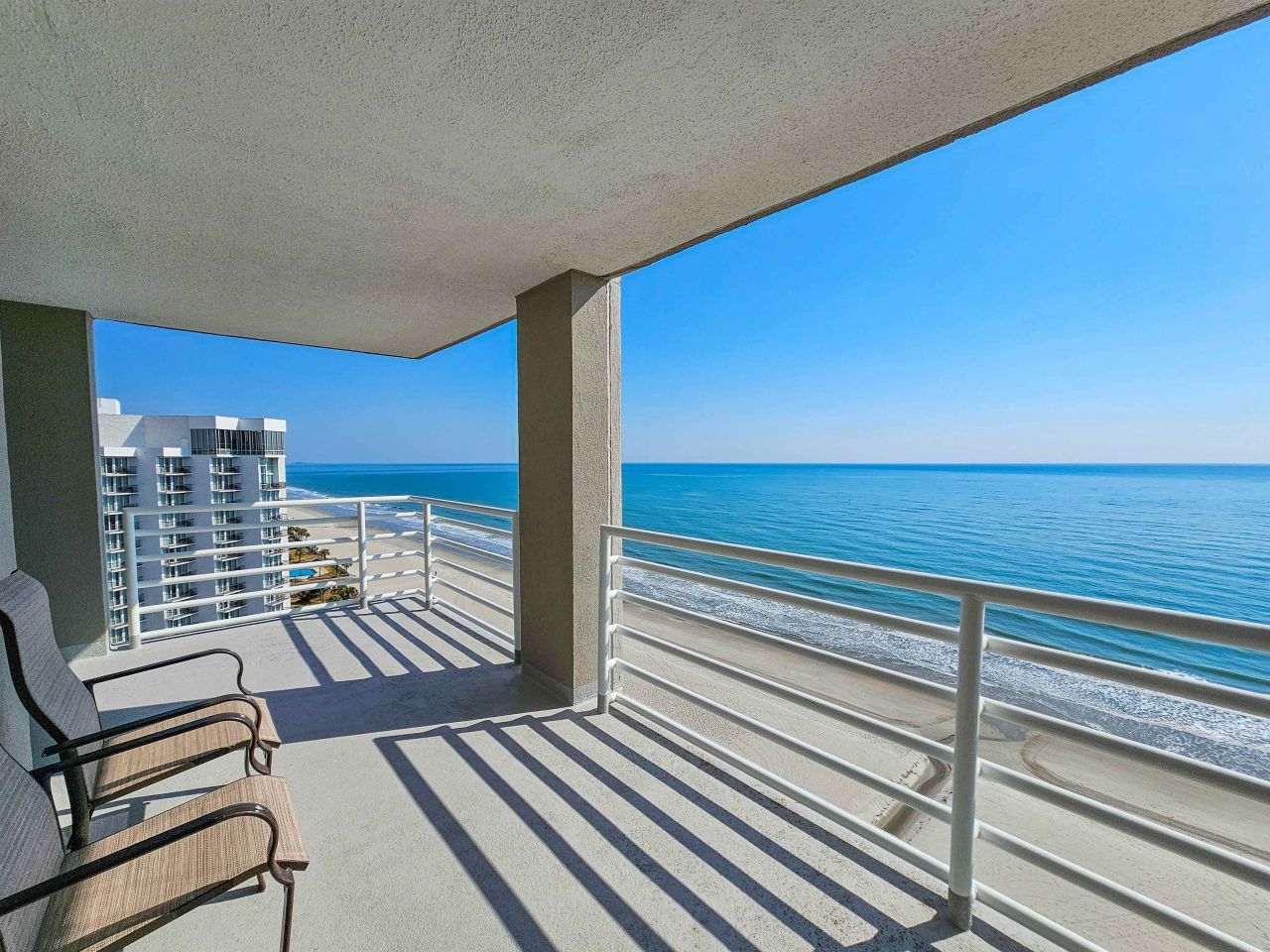 9840 Queensway Blvd. Photo 6