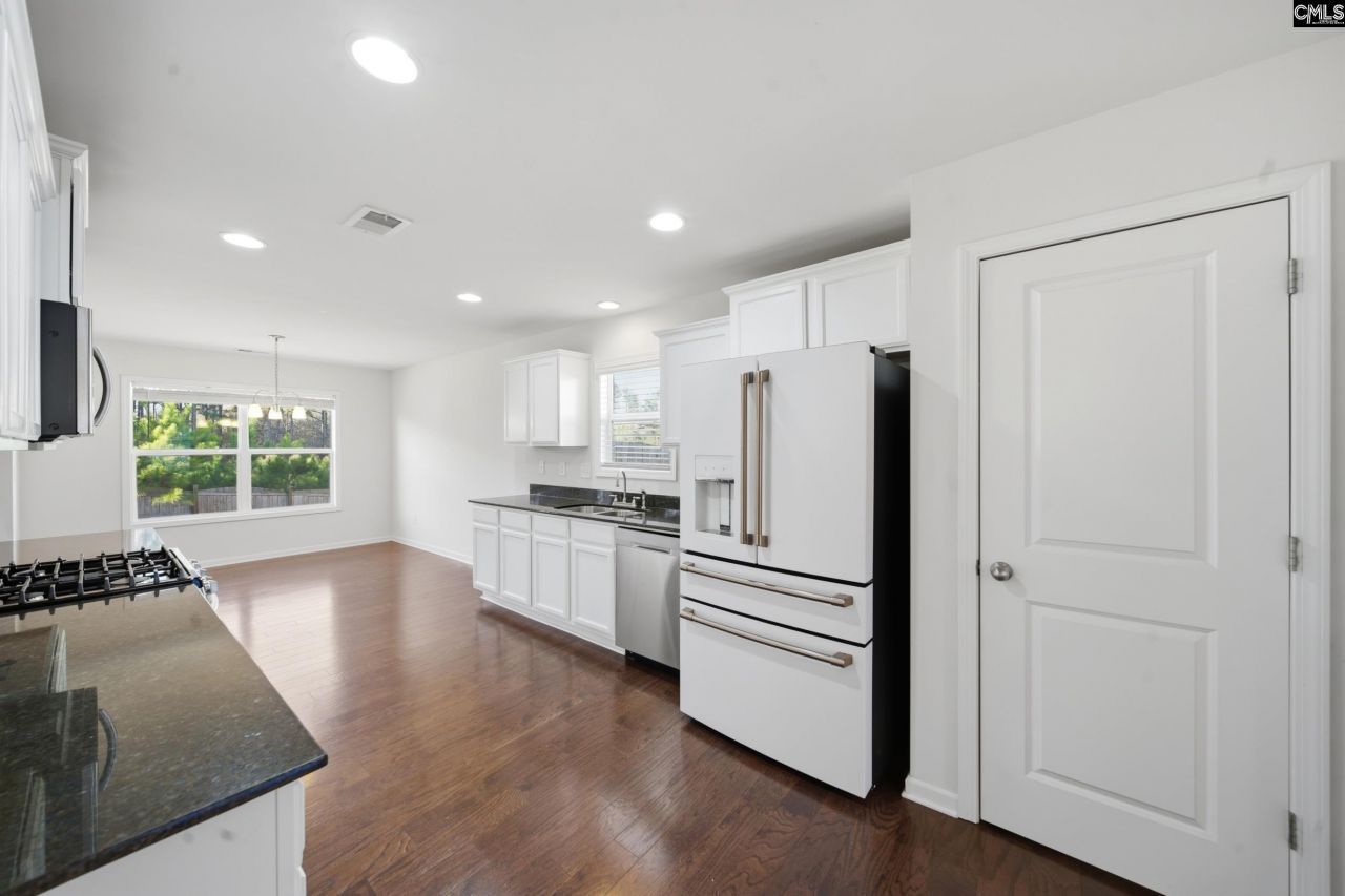 227 Turnfield Drive  Photo 7