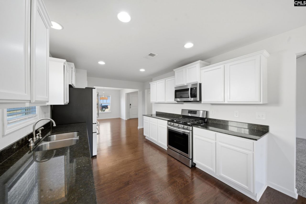 227 Turnfield Drive  Photo 9