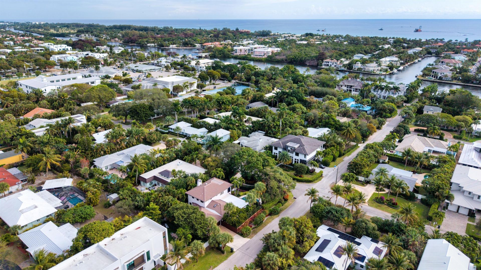 504 NE 8th Avenue, Delray Beach, FL 33483 Photo