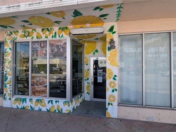 1020 71st St , Unit R-106, Miami Beach, FL 33141