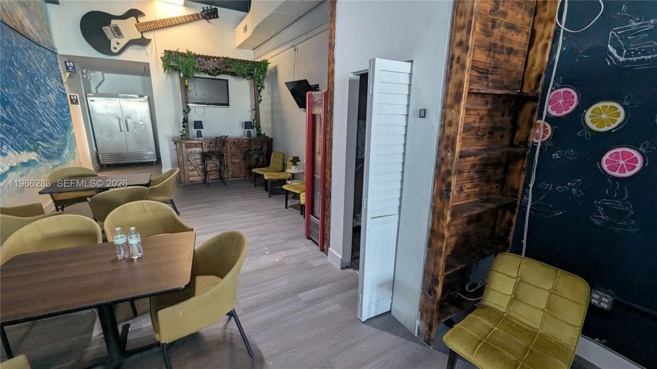 1020 71st St , Unit R-106, Miami Beach, FL 33141 Photo