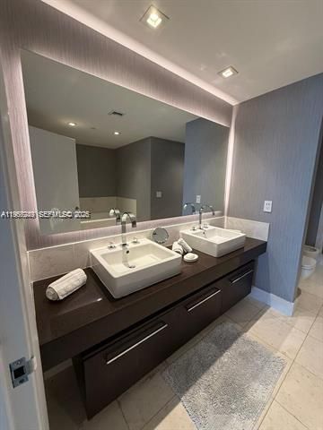 17121 Collins Ave , Unit 1702, Sunny Isles Beach, FL 33160 Photo