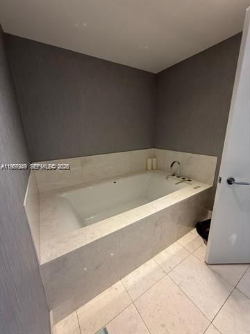17121 Collins Ave , Unit 1702, Sunny Isles Beach, FL 33160 Photo