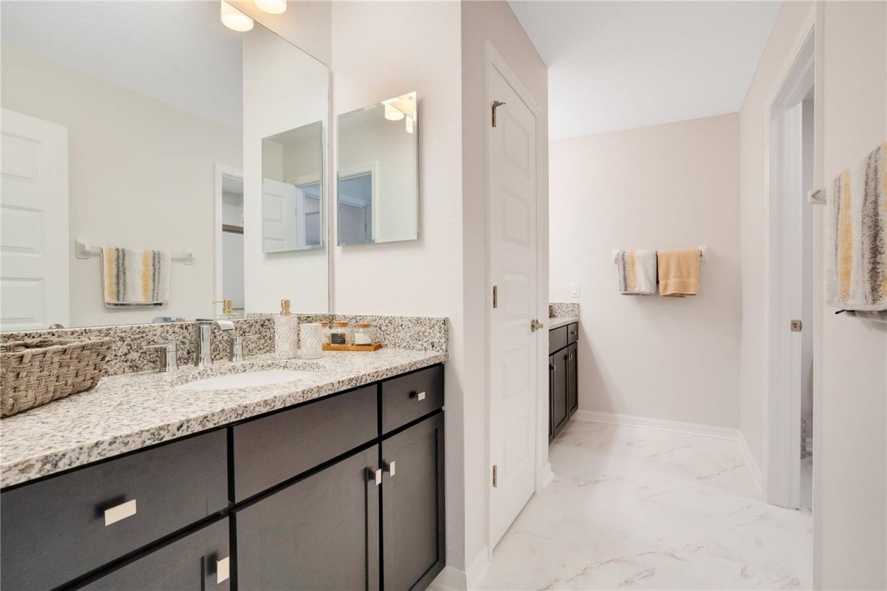 19335 Eagle Creek Lane, Tampa, FL 33647 Photo