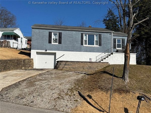 1716 Dudley Drive, Charleston, WV 25311