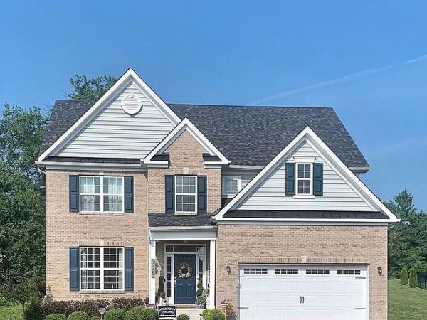 325 MYSTIC VIEW CIRCLE, DOYLESTOWN, PA 18901