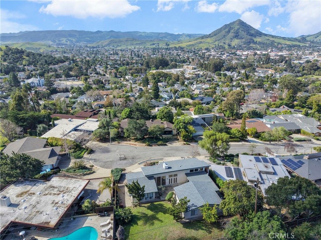 2060 Skylark Lane, San Luis Obispo, CA 93401 Main Photo