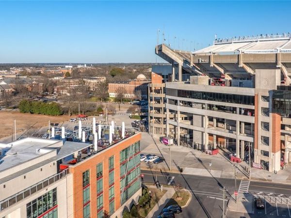 1150 8th Street, Unit PH8, Tuscaloosa, AL 35401