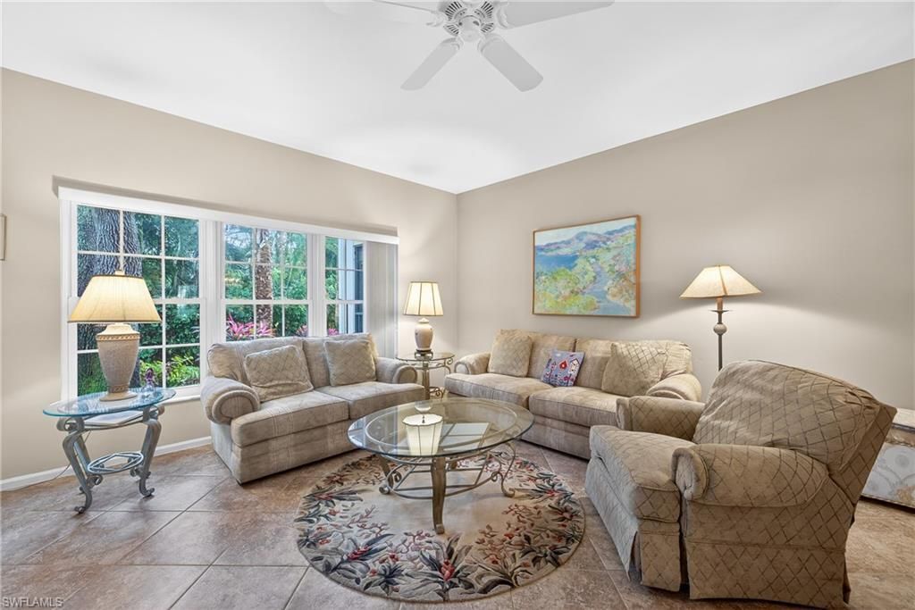 5899 Chanteclair Dr, Unit 211, Naples, FL 34108 Photo