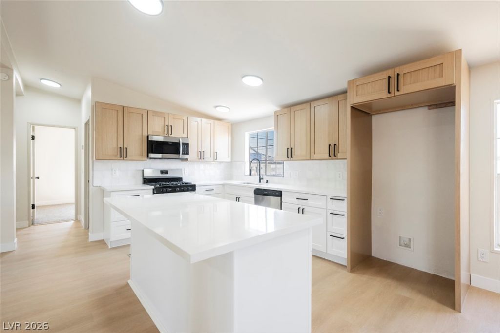 6137 Yellowstone Avenue, Las Vegas, NV 89156 Main Photo