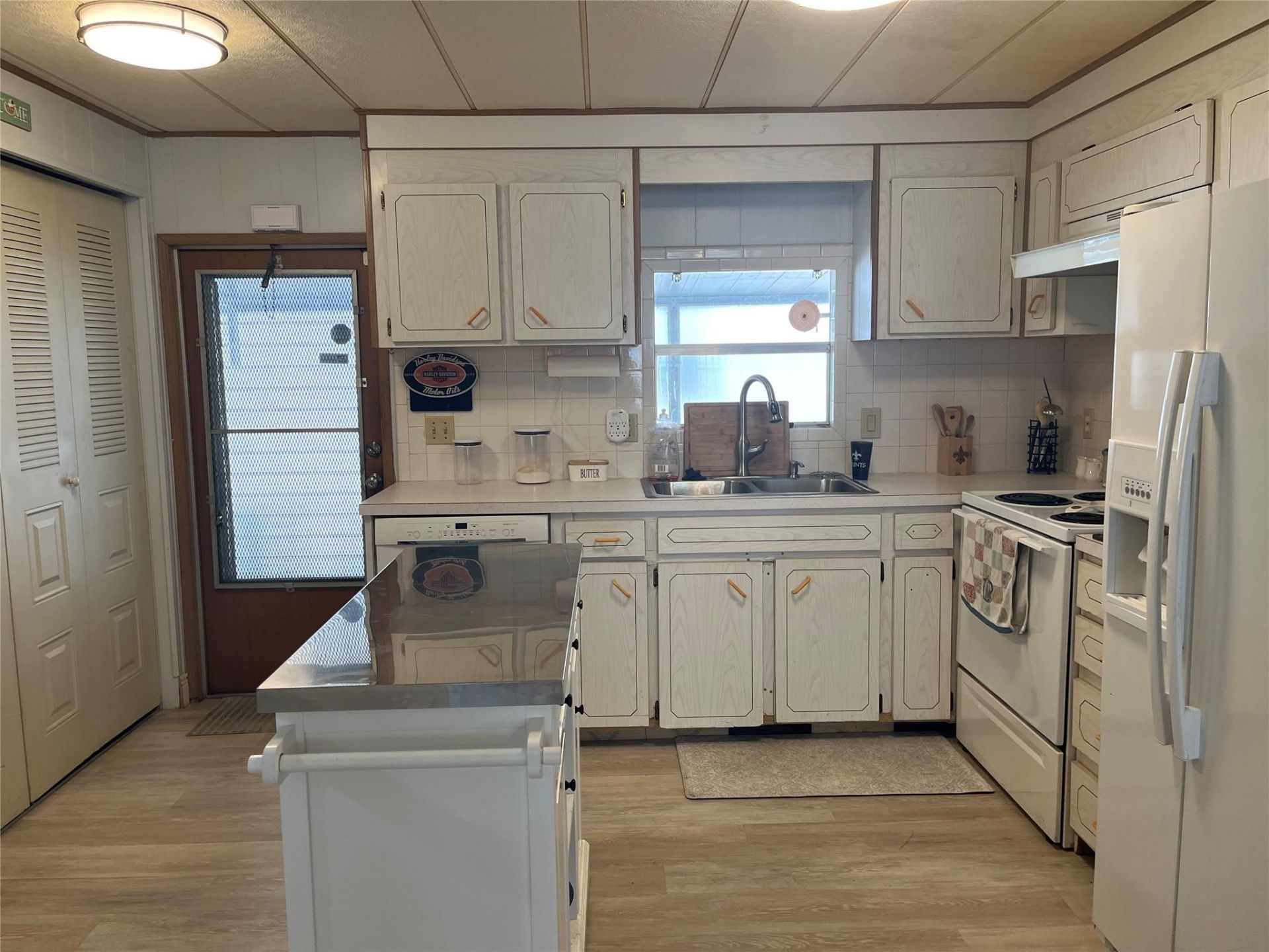 2196 SW 83rd Avenue, Davie, FL 33324 Photo